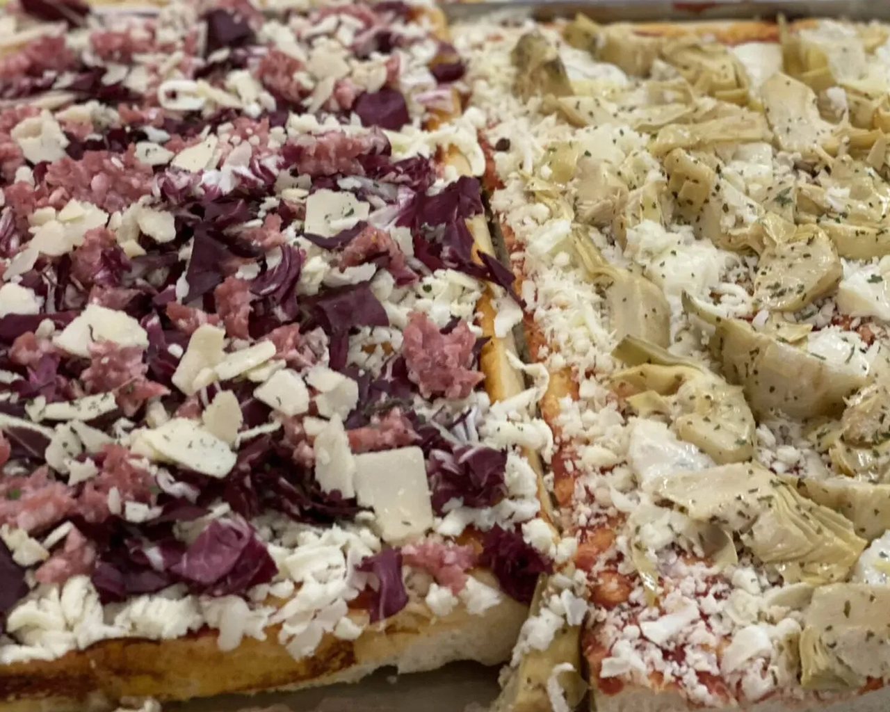 Pizza radicchio e salsiccia